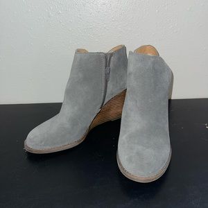 lucky brand heels